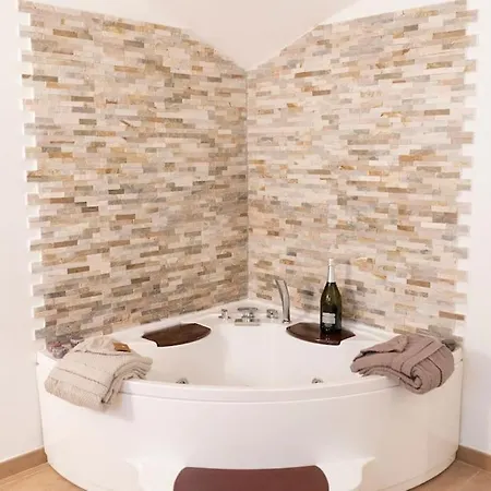 La Casa Di Benedetta Apartamento *